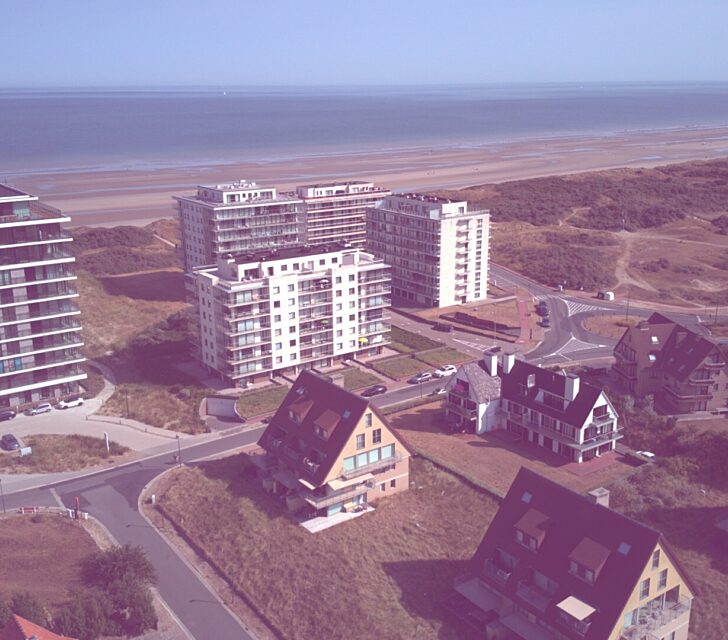 Prachtig gelegen penthouse met 4 slaapkamers en zonneterrassen.